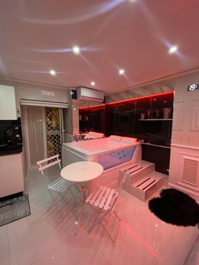 Samm B&B Porta San Gennaro Νάπολη Εξωτερικό φωτογραφία